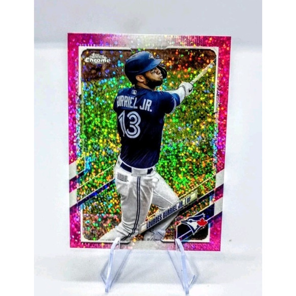 2021 Topps Chrome - Lourdes Gurriel Jr. #64 Magenta Speckle Refractor /350 - Picture 1 of 8